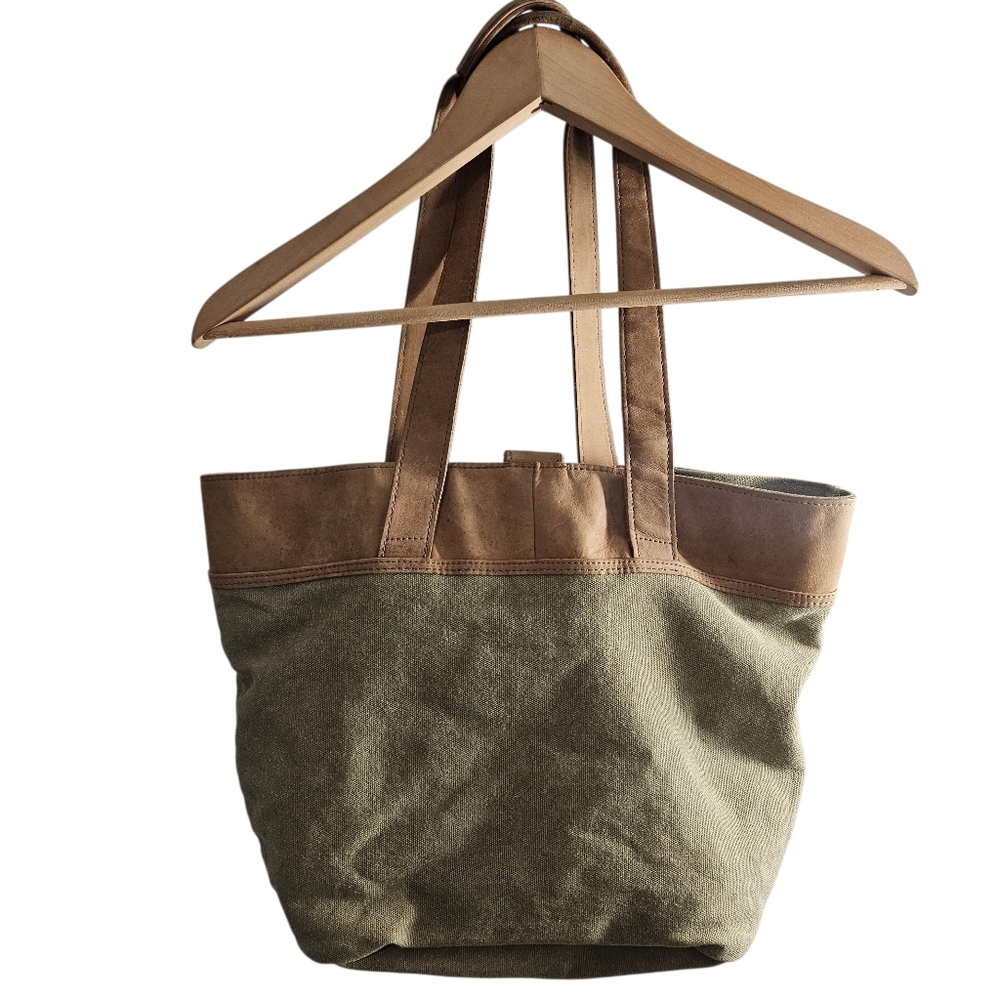 L.L. Bean Vintage Tan Beige Leather Canvas Travel Tote Bag Classic Preppy Purse - Picture 2 of 13